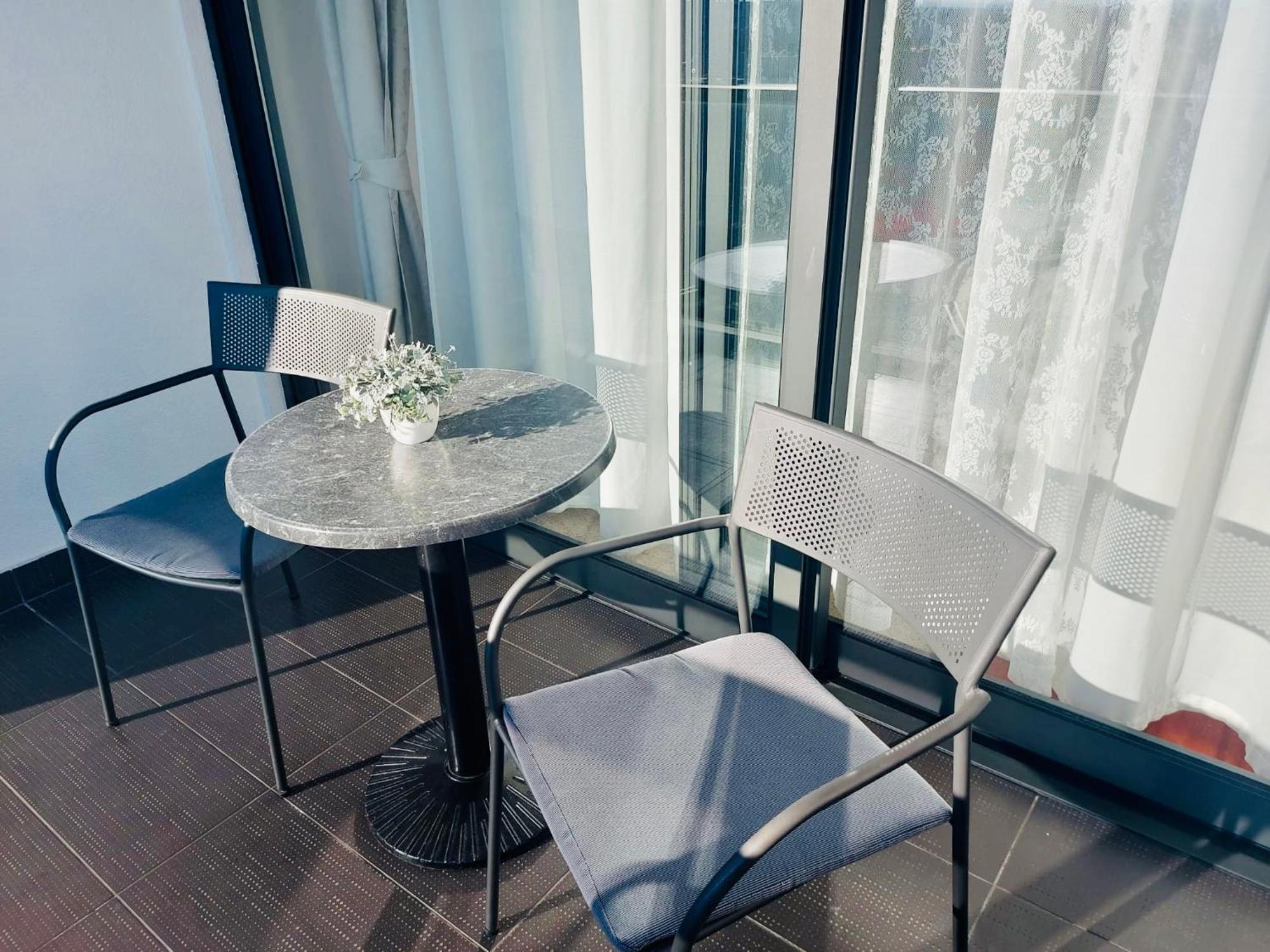 Nova Galerija West App Mary - Parking In Garage Apartment ซาเกร็บ ภายนอก รูปภาพ