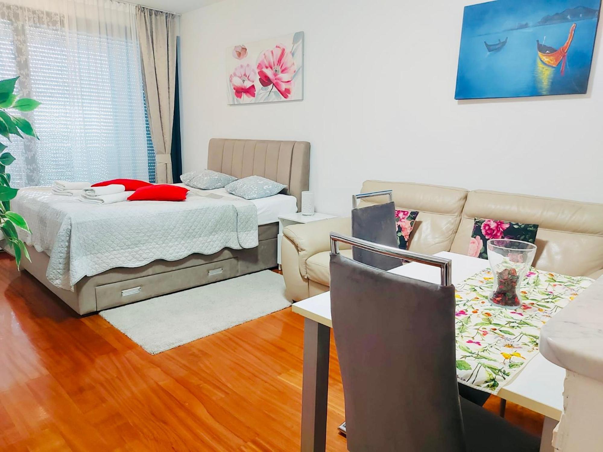 Nova Galerija West App Mary - Parking In Garage Apartment ซาเกร็บ ภายนอก รูปภาพ