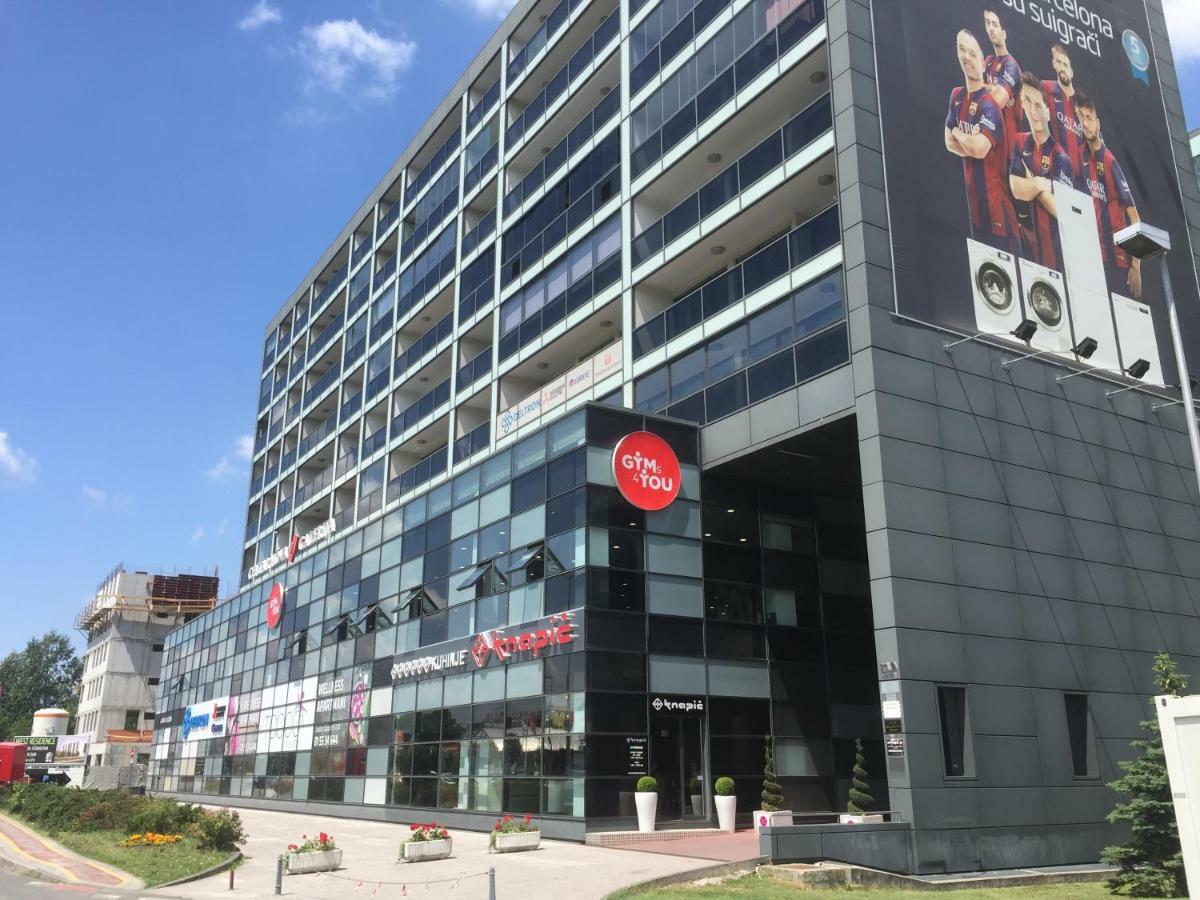 Nova Galerija West App Mary - Parking In Garage Apartment ซาเกร็บ ภายนอก รูปภาพ